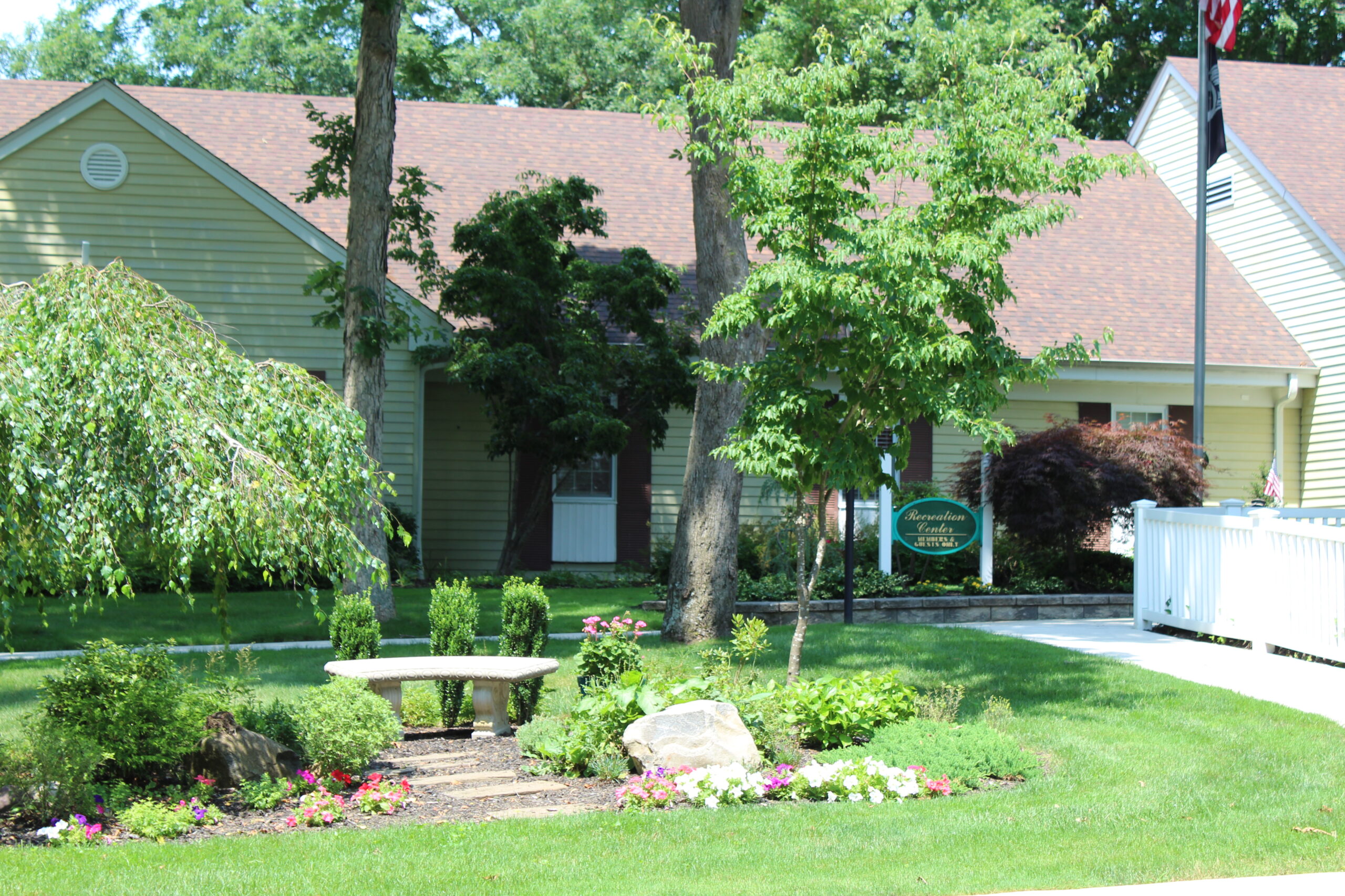 Amenities Leisure Knoll Ridge, NY 11961